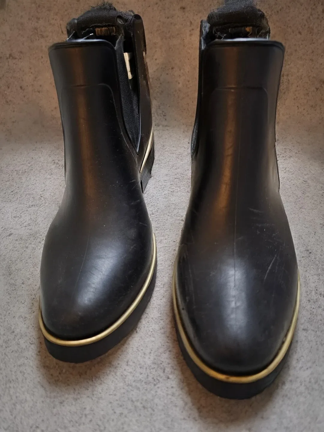 Kate Spade New York Sedgewick Rain Boots - Size 6 image indicator(2)