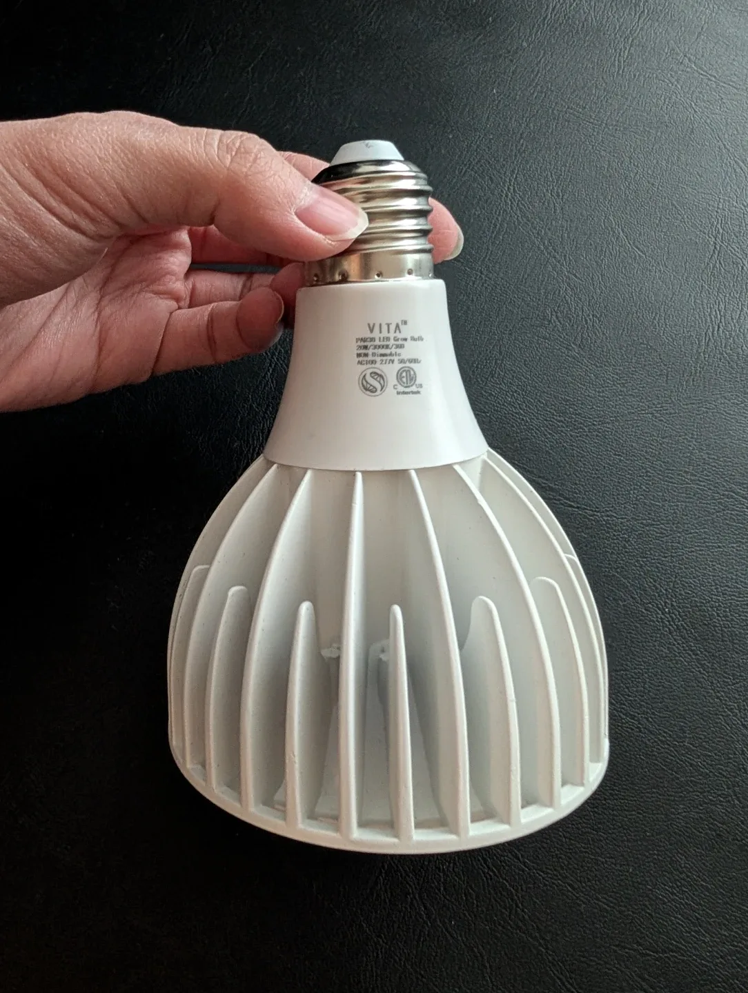 Soltech Vita PAR30 LED Grow Bulb image indicator(2)