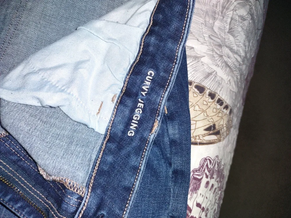 American Eagle Curvy Jegging Jeans image indicator(4)