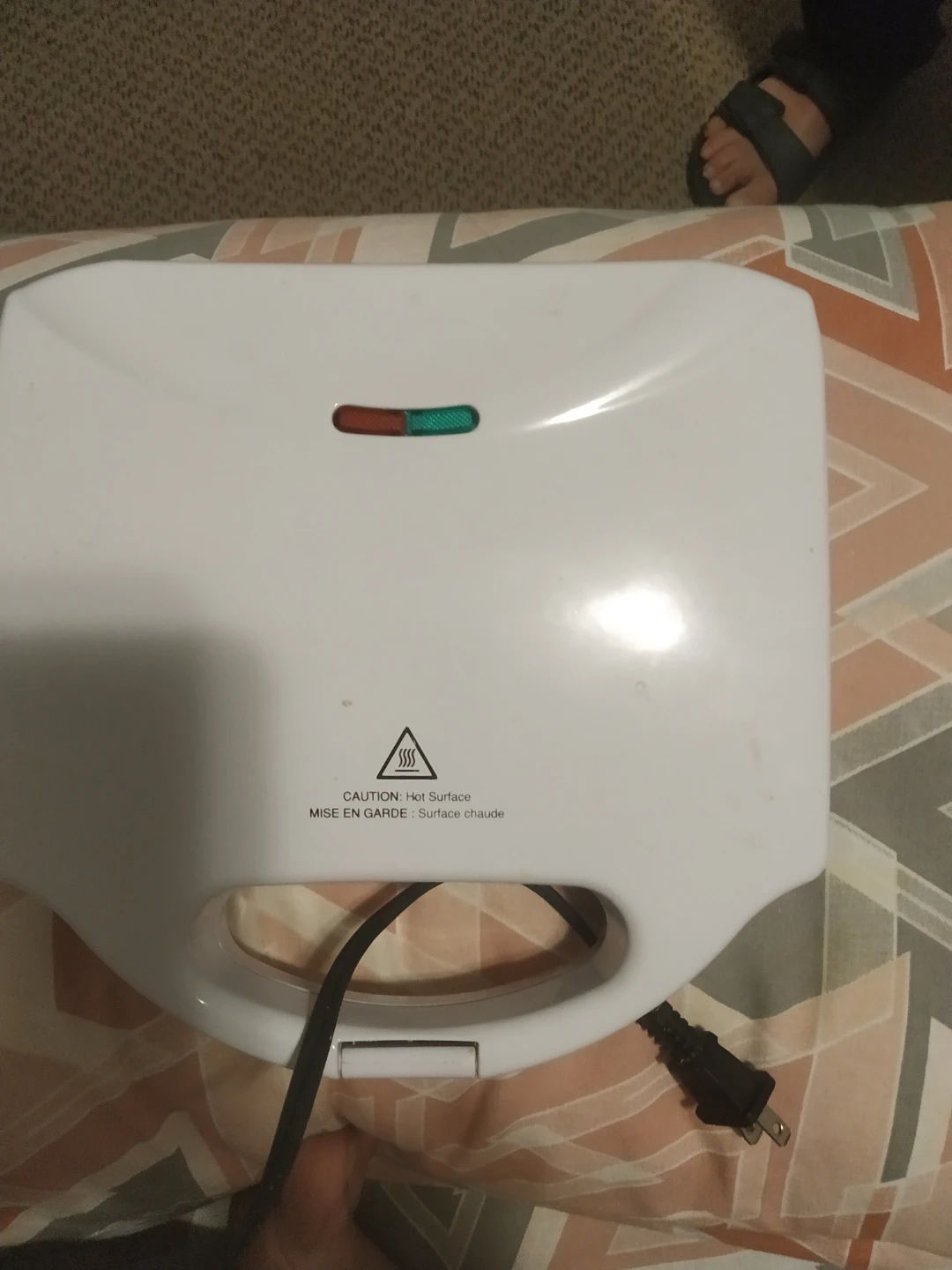 Everyday Essentials Sandwich Maker - Model E4004
