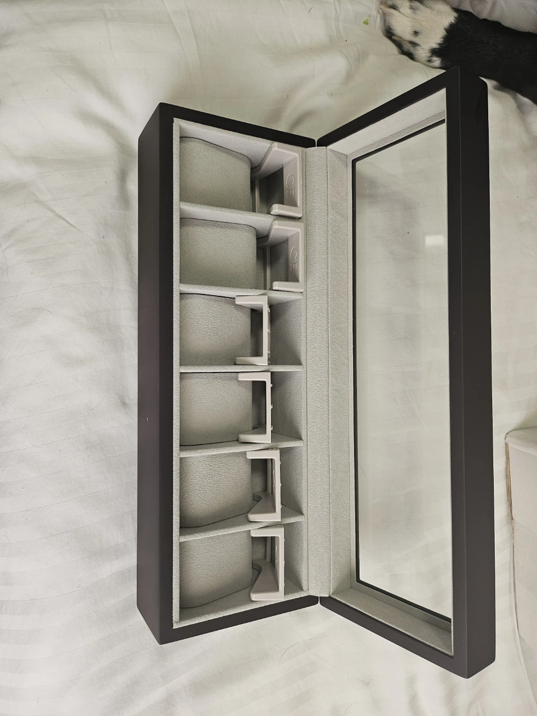 Case Elegance Watch Box Organizer