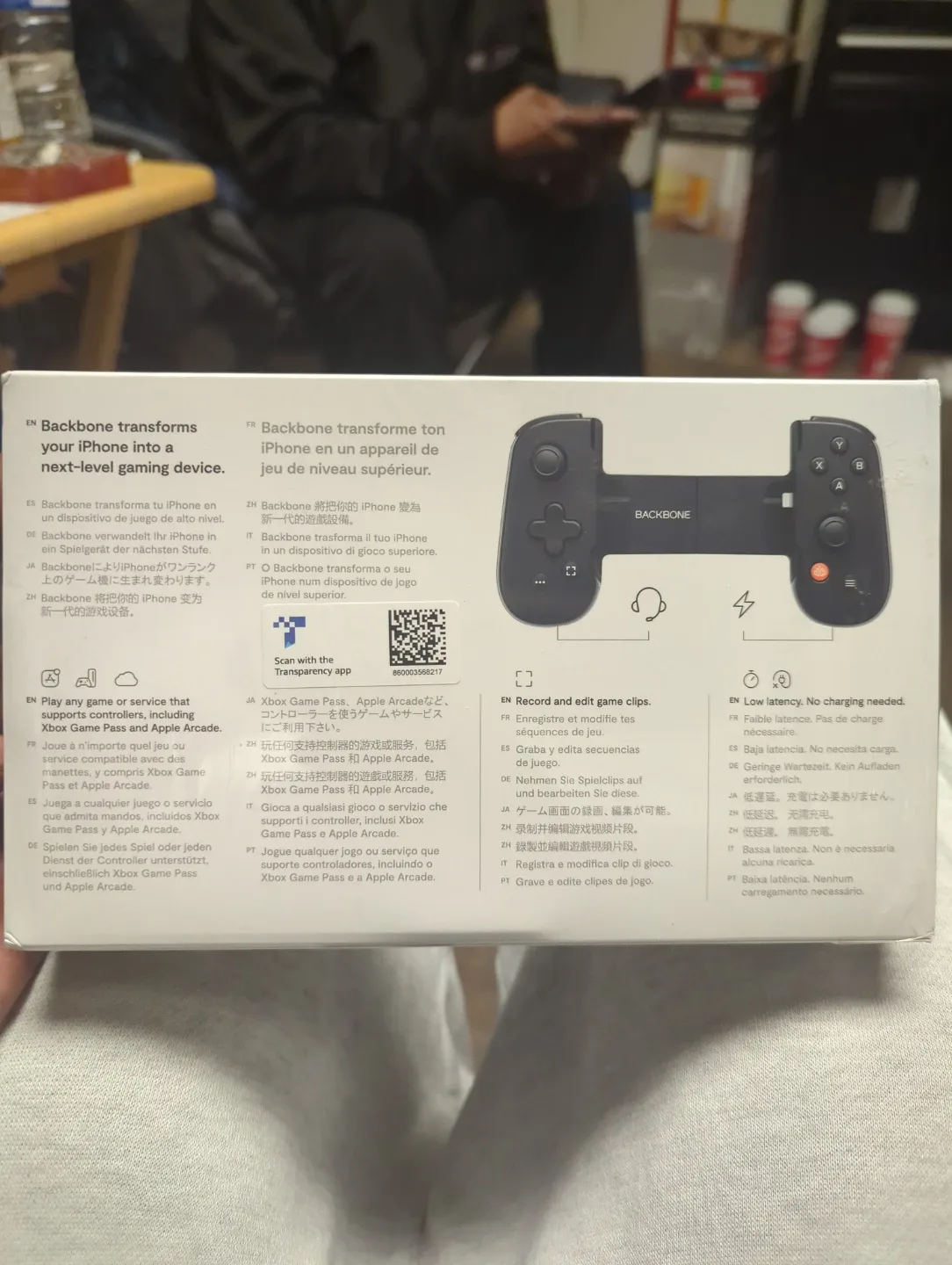 Backbone One Mobile Gaming Controller for iPhone - New image indicator(2)