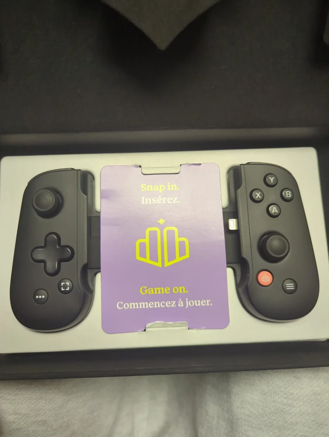 Backbone One Mobile Gaming Controller for iPhone - New image indicator(3)