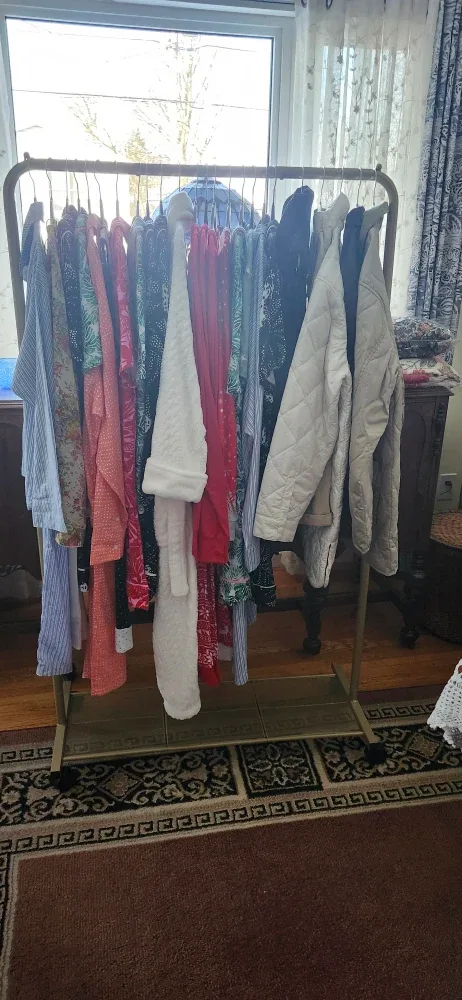 Brand New Clothing Ladies, Mens and Kids image indicator(9)