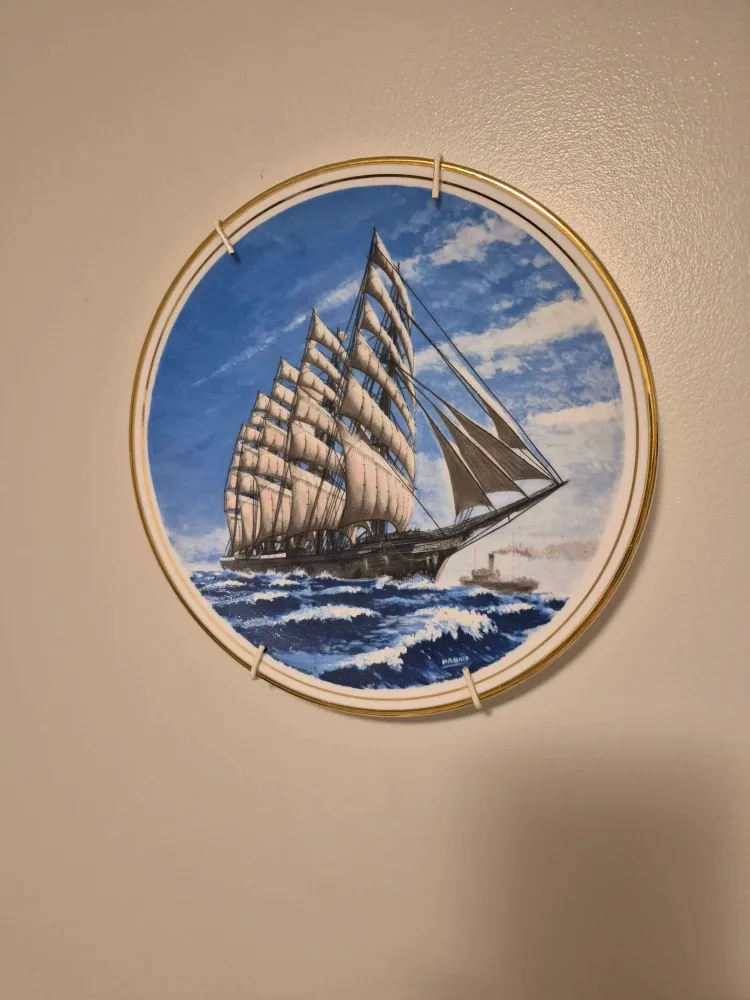 Two Harleigh England Bone China Ship Plates image indicator(2)