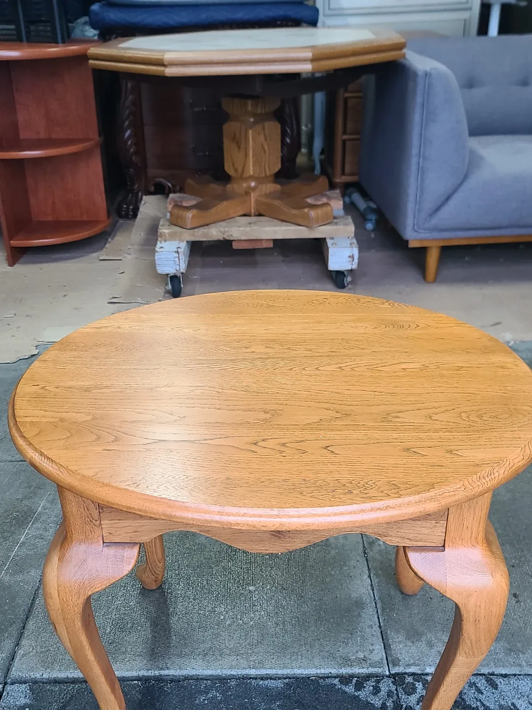 Round Wooden Side Table image indicator(3)