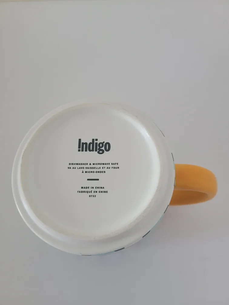 Indigo OUI Monogram "L" Mug ☕️ image indicator(3)