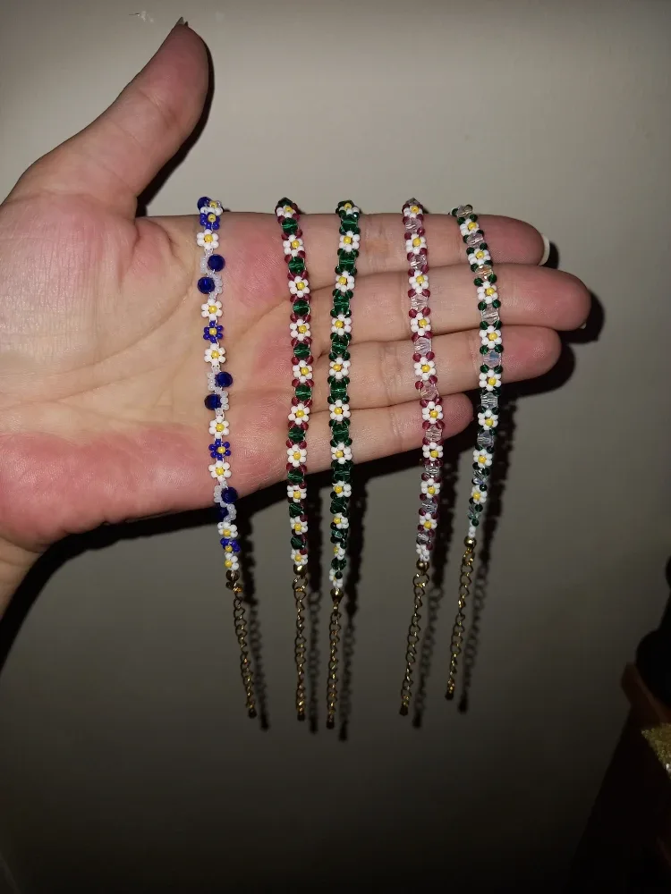 Handmade Daisy Beaded Bracelet