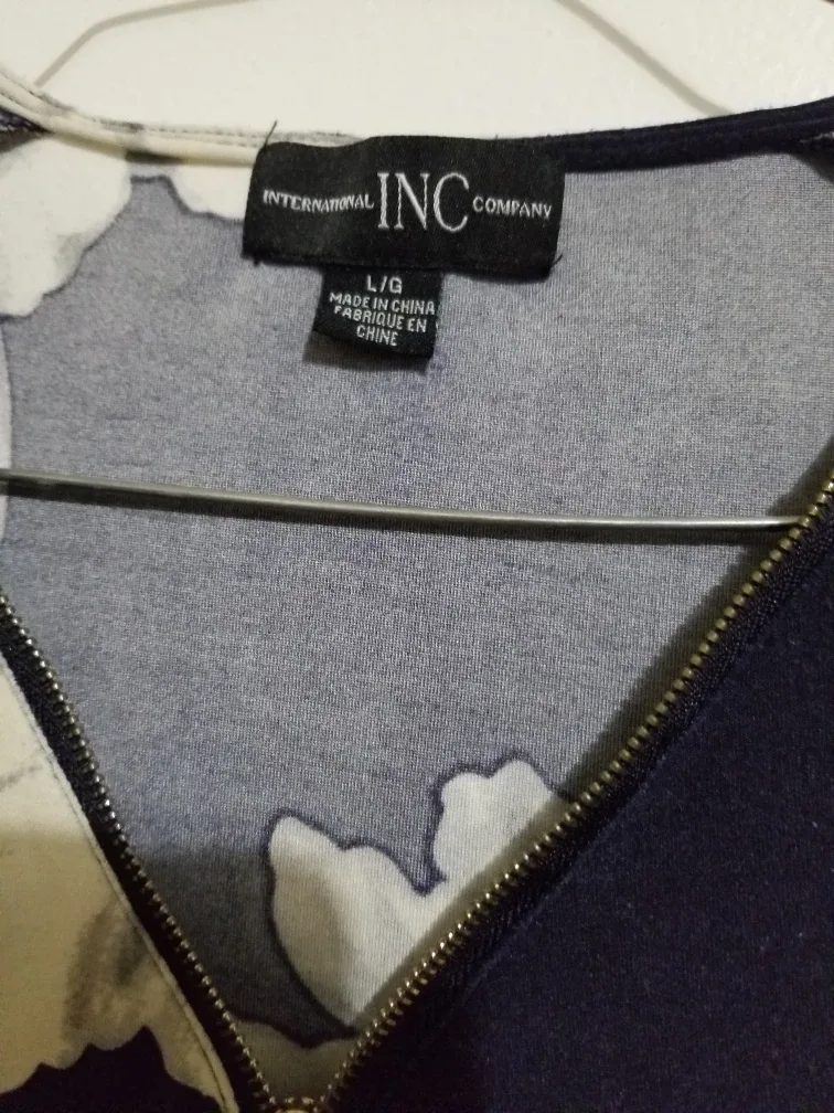 INC International Concepts Floral Top - Size L/G image indicator(3)