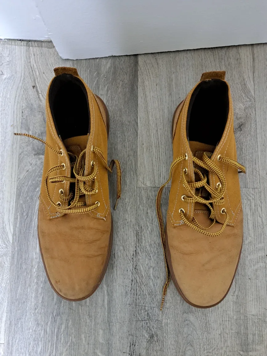 Timberland Chukka Boots - US size 10.5