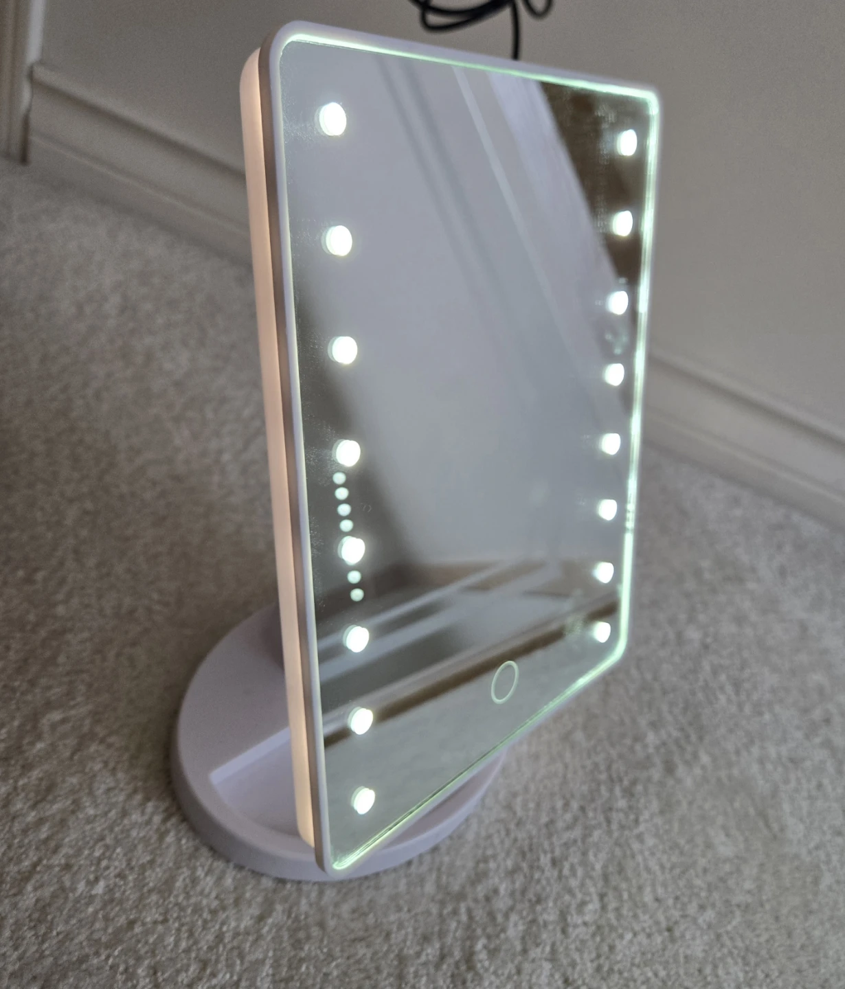 LED Lighted Vanity Makeup Mirror