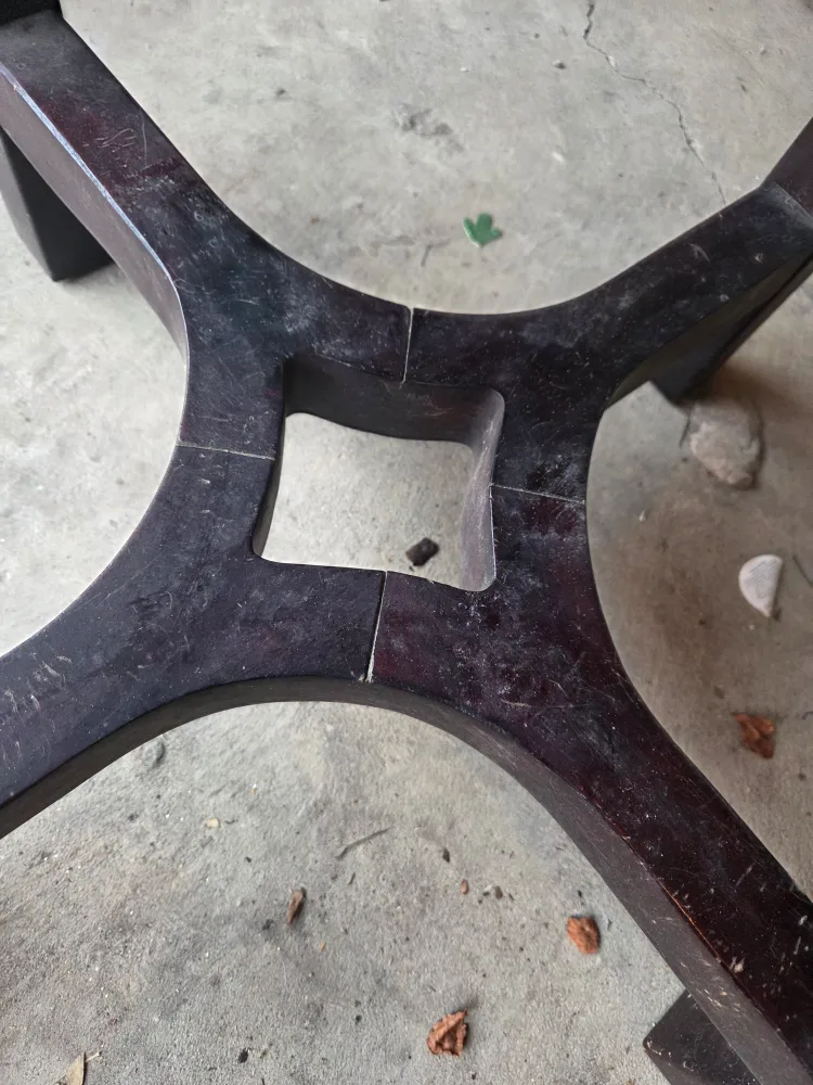 Round Brown Wooden Table image indicator(5)