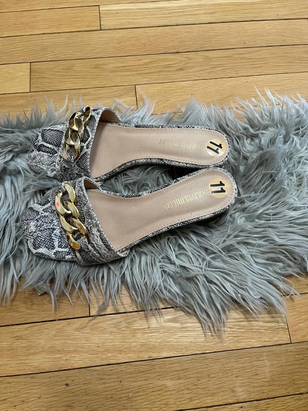 Olivia Miller Snake Print Chain Slides - Size 11 image indicator(3)