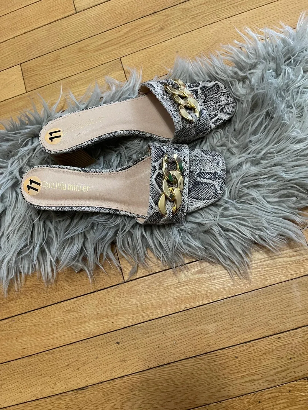 Olivia Miller Snake Print Chain Slides - Size 11 image indicator(4)