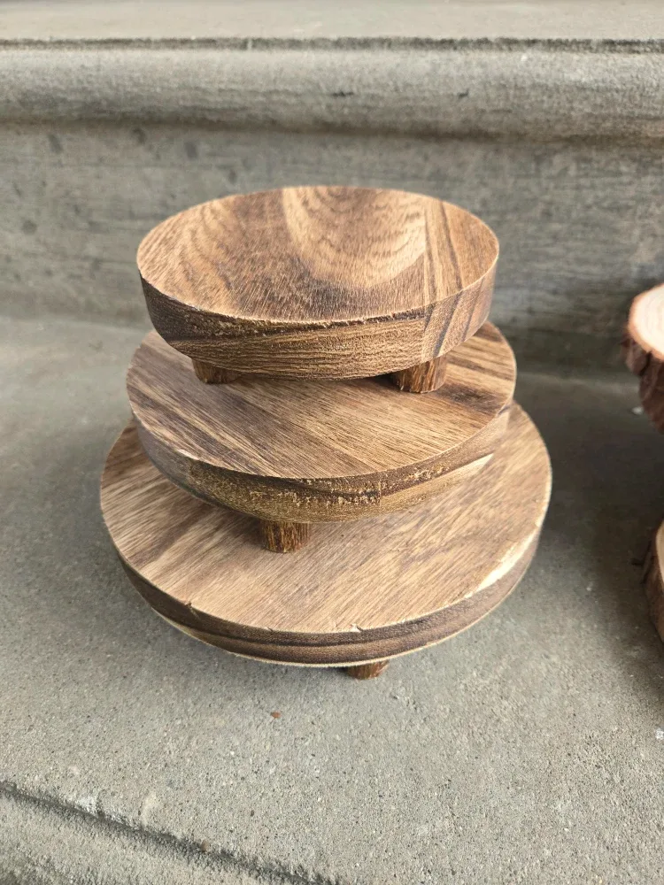 Wooden Coasters & Tray Set image indicator(2)