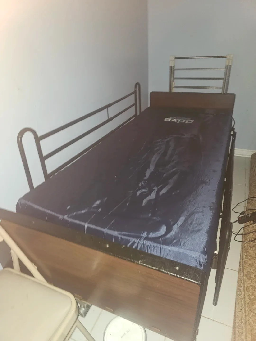 Drive Medical Therapeutic Support Mattress image indicator(2)