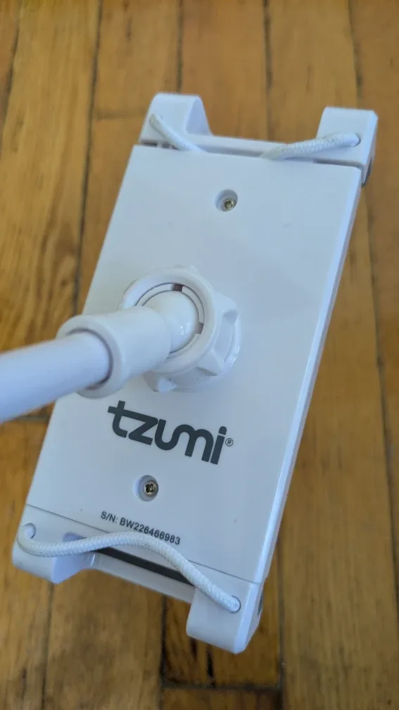 Tzumi Flexible tabletop Phone or tablet Holder image indicator(2)