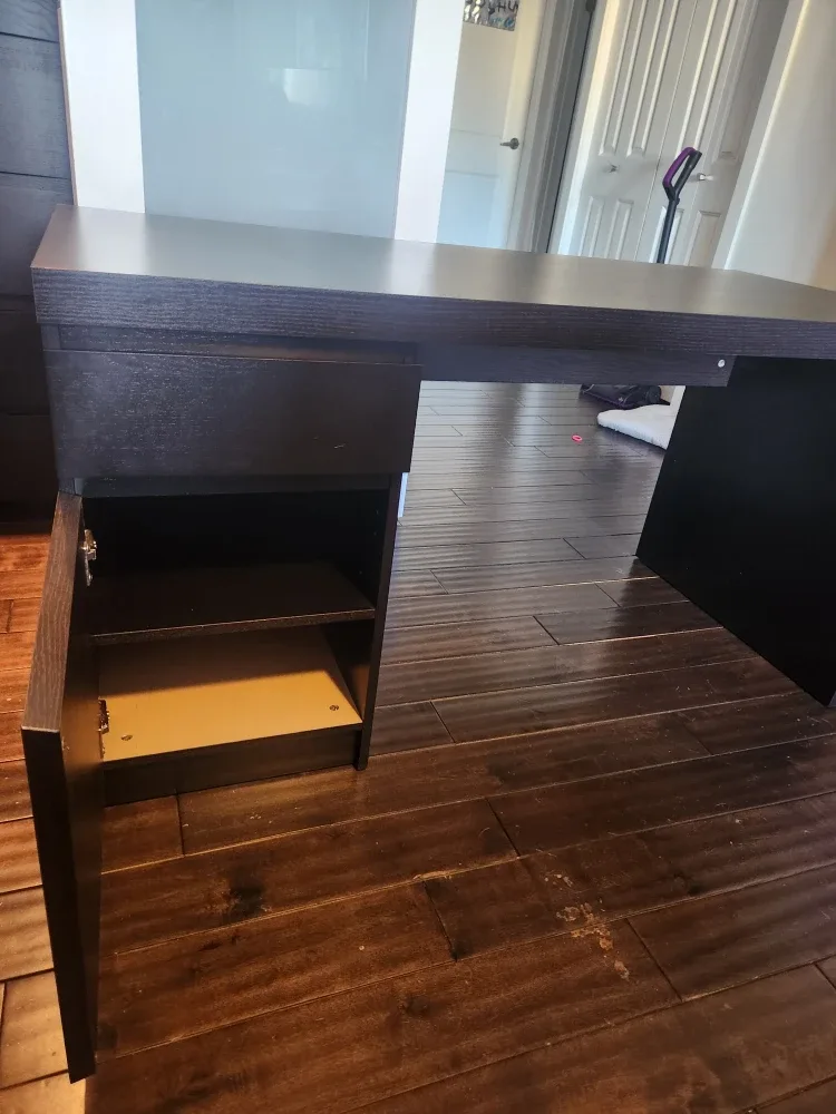 IKEA Malm Desk - brown / black image indicator(2)