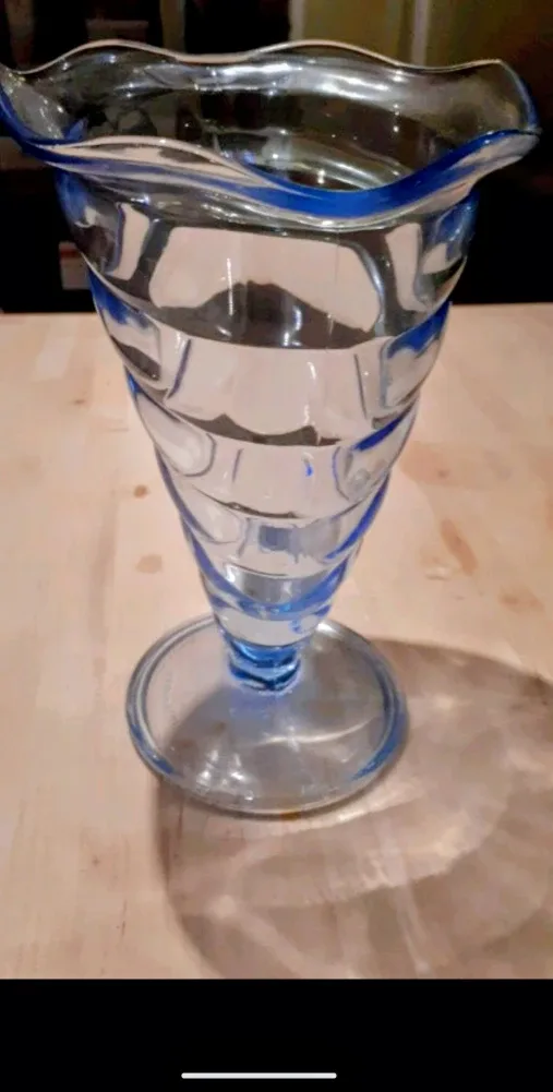 18 Brand New Bormioli Glasses/Ice cream holders image indicator(3)