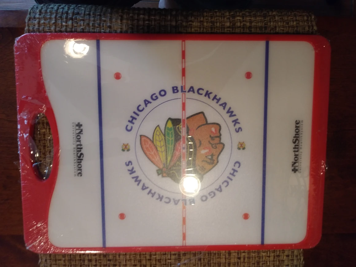 Chicago Blackhawks Cutting Board - New - photo 2