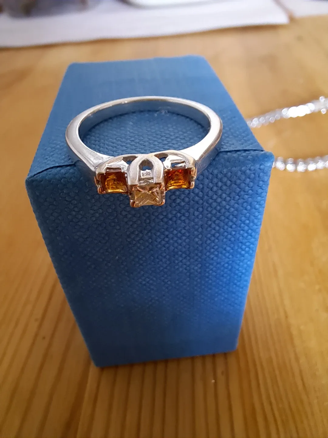 14k Gold Ring with Gemstones - 2.76g image indicator(2)