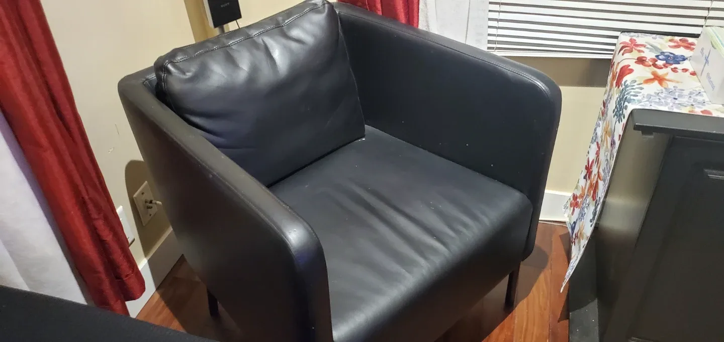 Black Loveseat, sofa, couch with Cover image indicator(9)