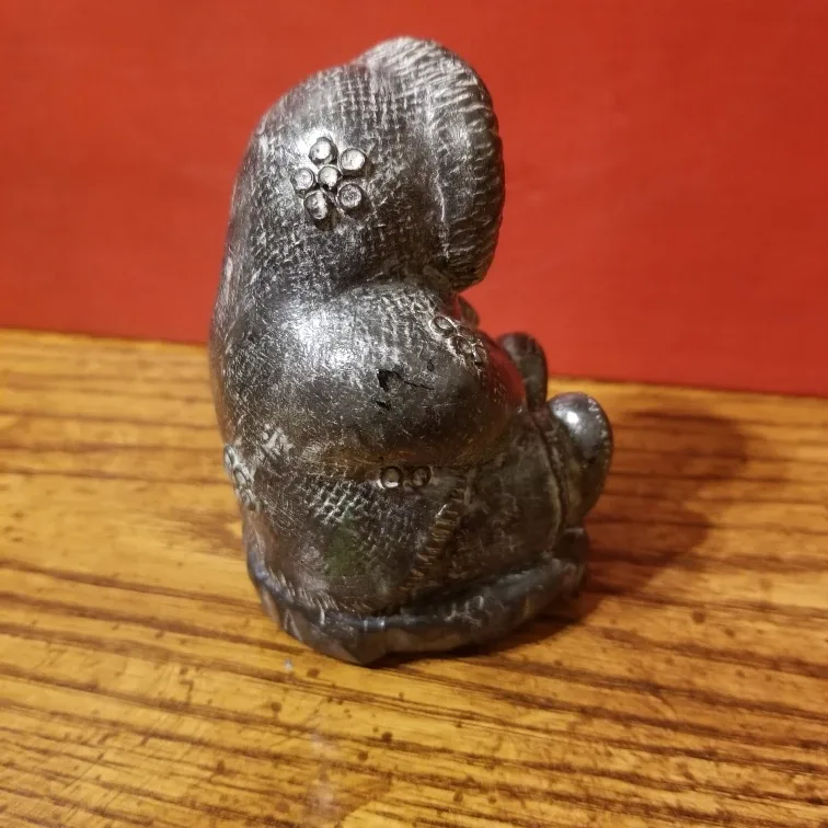 Inuit Sculpture made by :A Wolf image indicator(3)