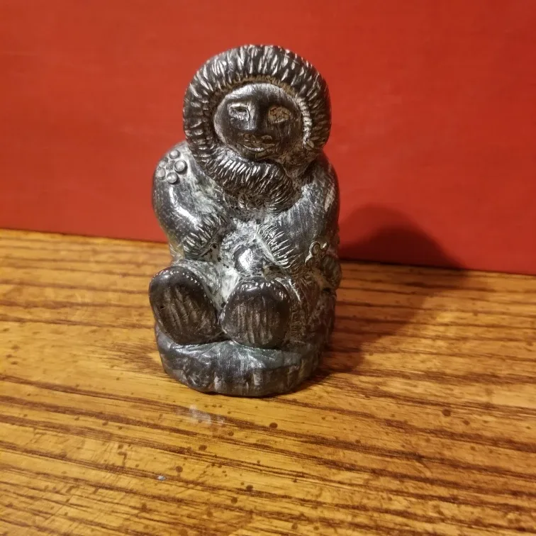 Inuit Sculpture made by :A Wolf image indicator(8)
