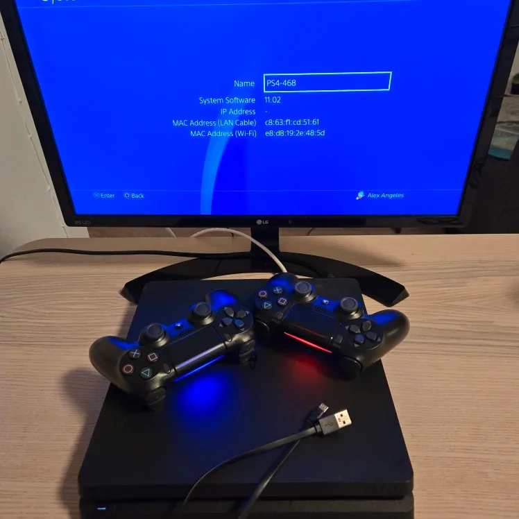 Ps4 Slim 1TB.  FW 11.02. Perfect condition, no issue. Moddable image indicator(3)