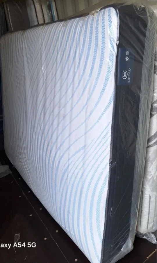 Queen mattress clearance sale! image indicator(2)