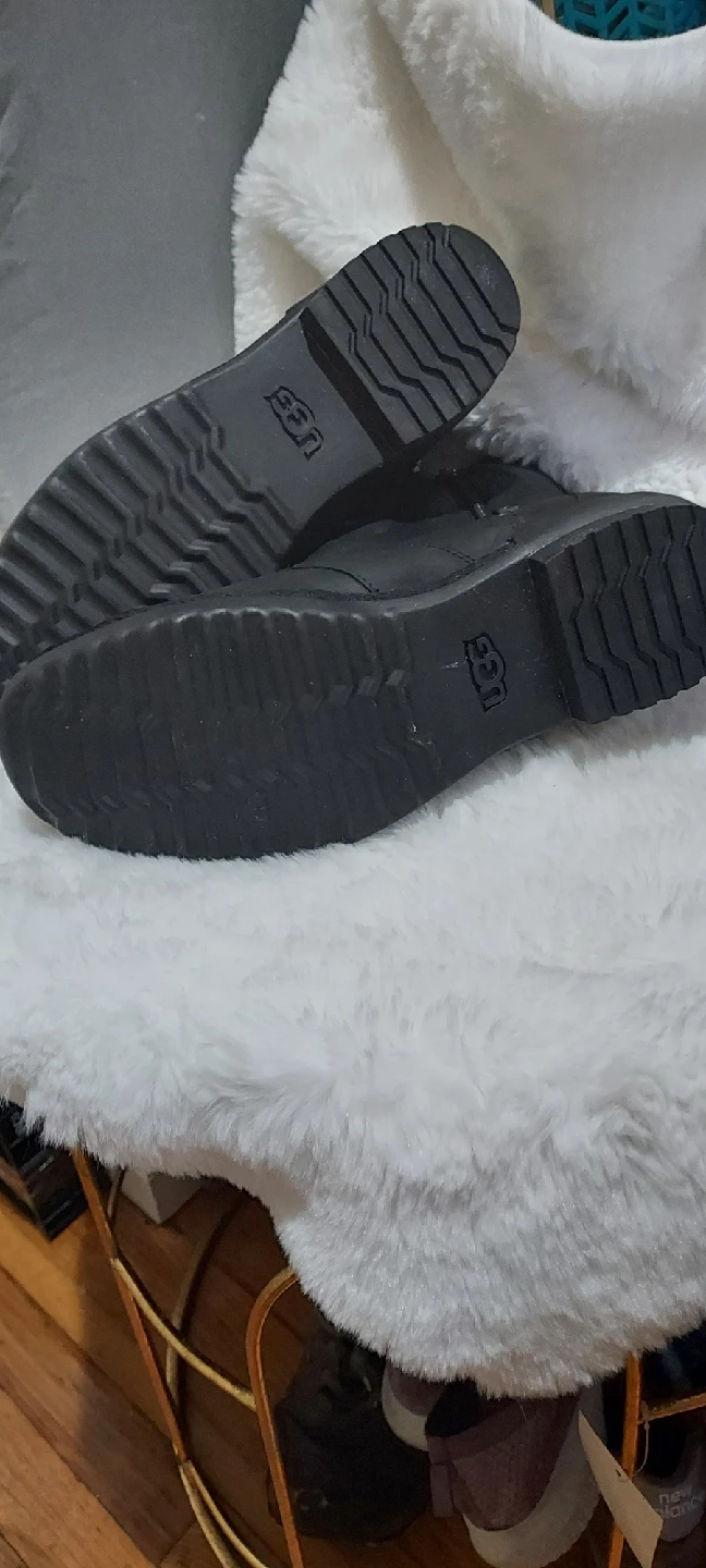 UGG Black Leather Boots - photo 3