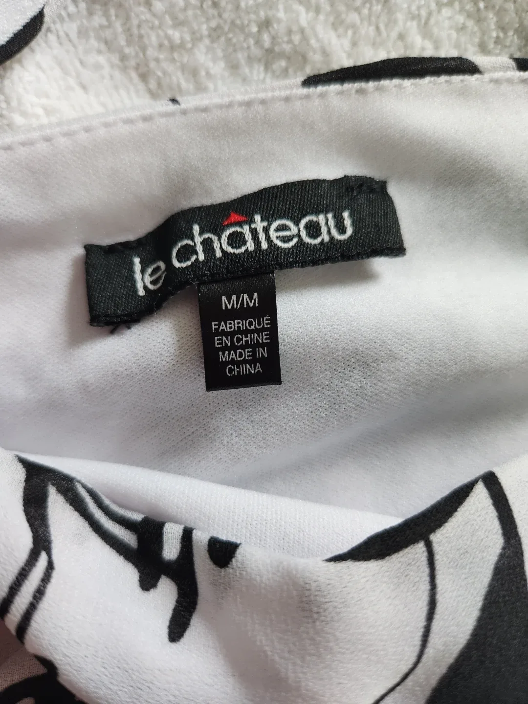 Le Chateau Black & White Floral Dress - Size M(ONLY PICK UP) image indicator(2)