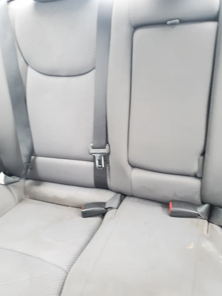 Hyundai Elantra - Blue Sedan image indicator(8)