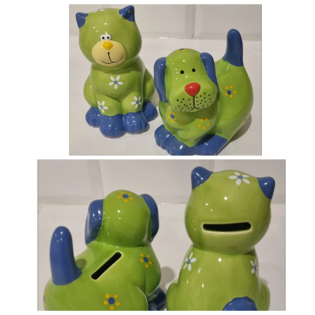 Kids gift! 2 piggy Banks, Ceramic Dog & Cat