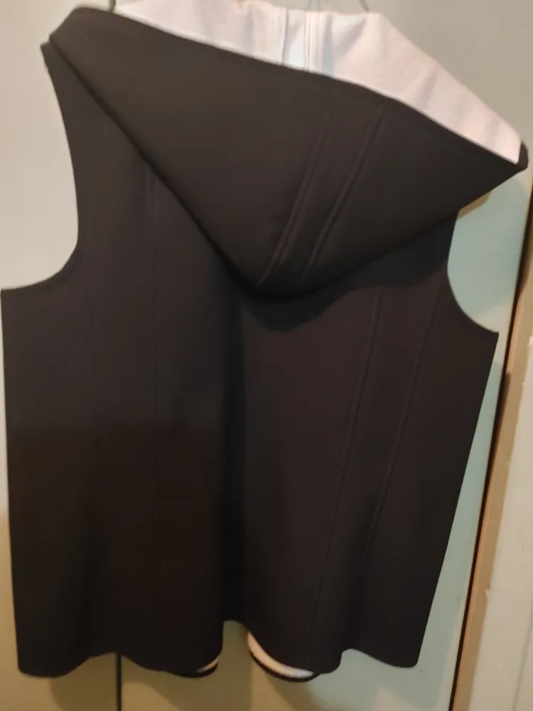 Evan-Picone Black Vest - Size XL image indicator(2)