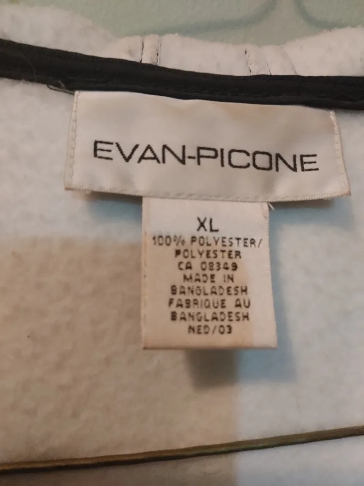 Evan-Picone Black Vest - Size XL image indicator(3)