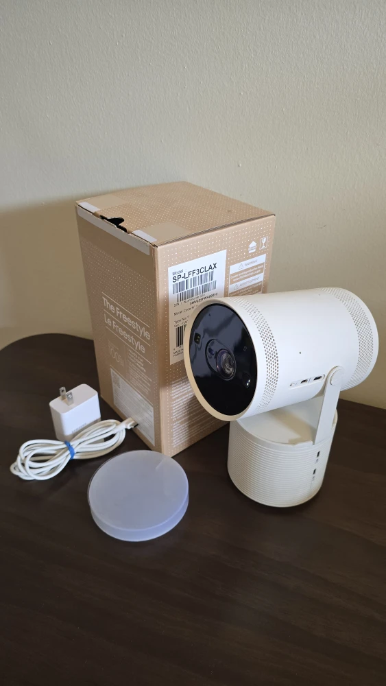 Samsung The Freestyle Projector 2nd Gen - photo 3