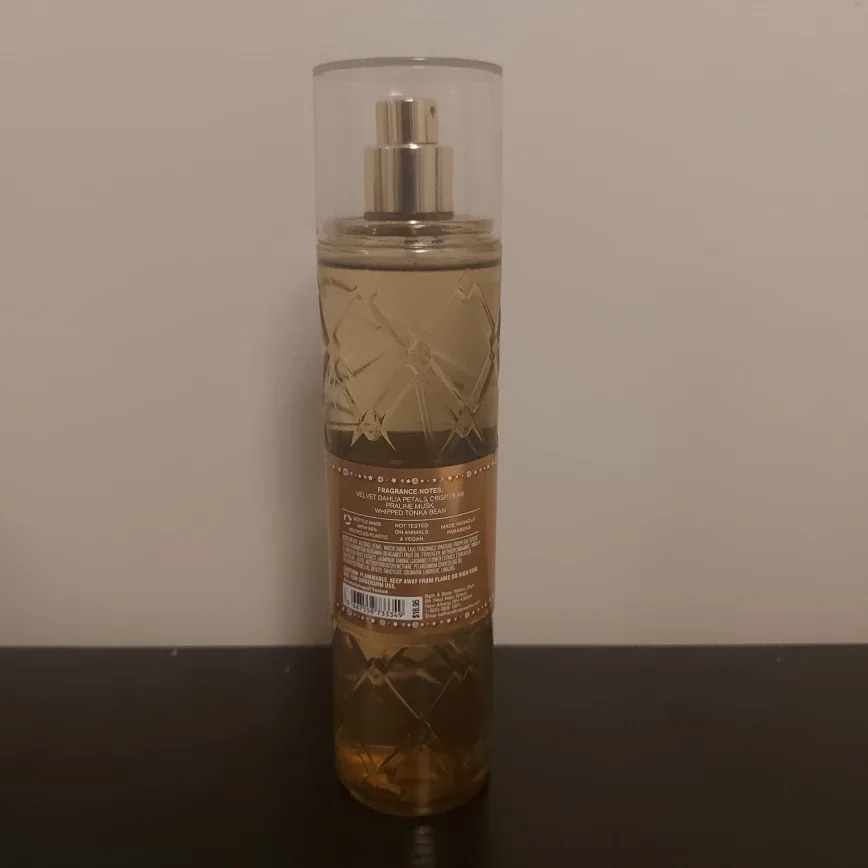 Bath & Body Works Dahlia Fine Fragrance Mist image indicator(2)