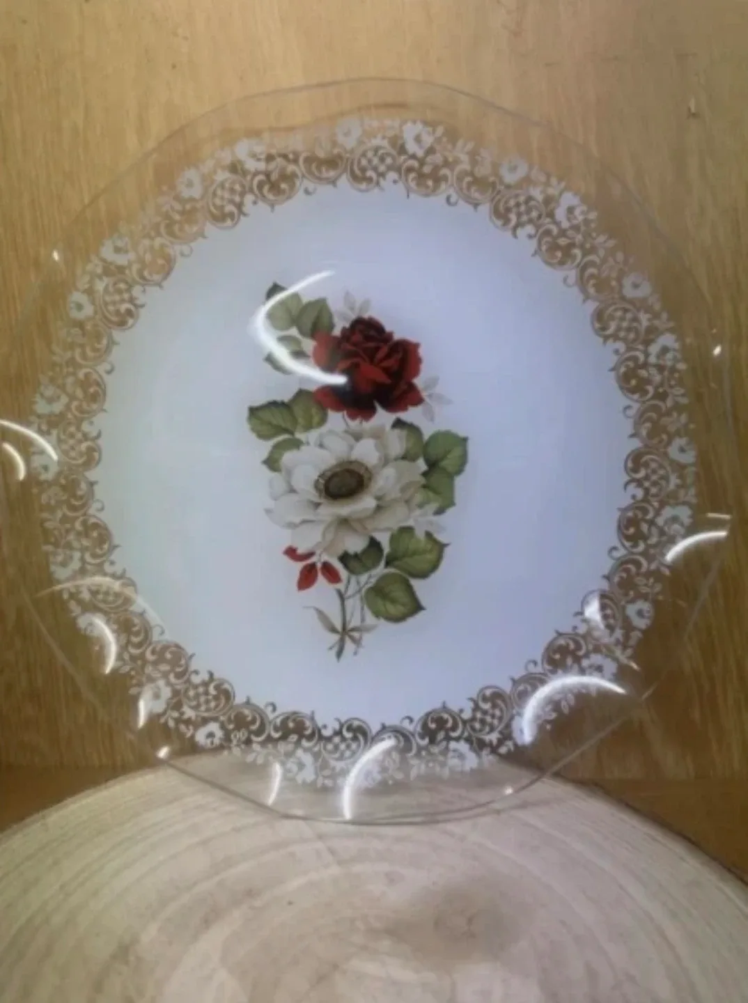 Decorative Glass Plate with Floral Design thumbnail