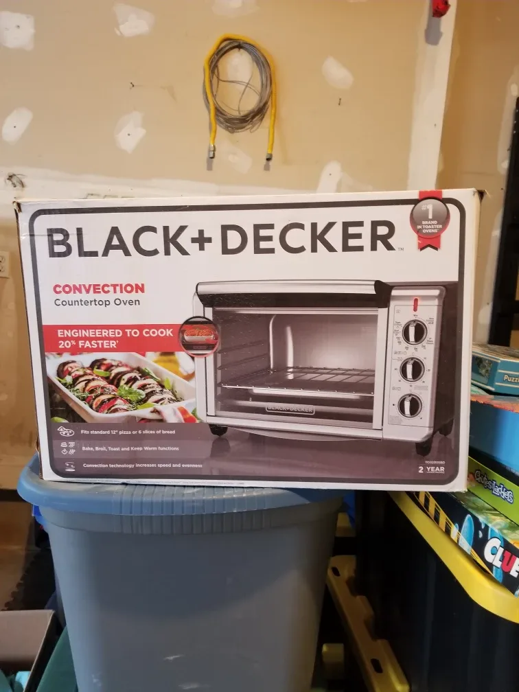 Black+Decker Convection Countertop Oven