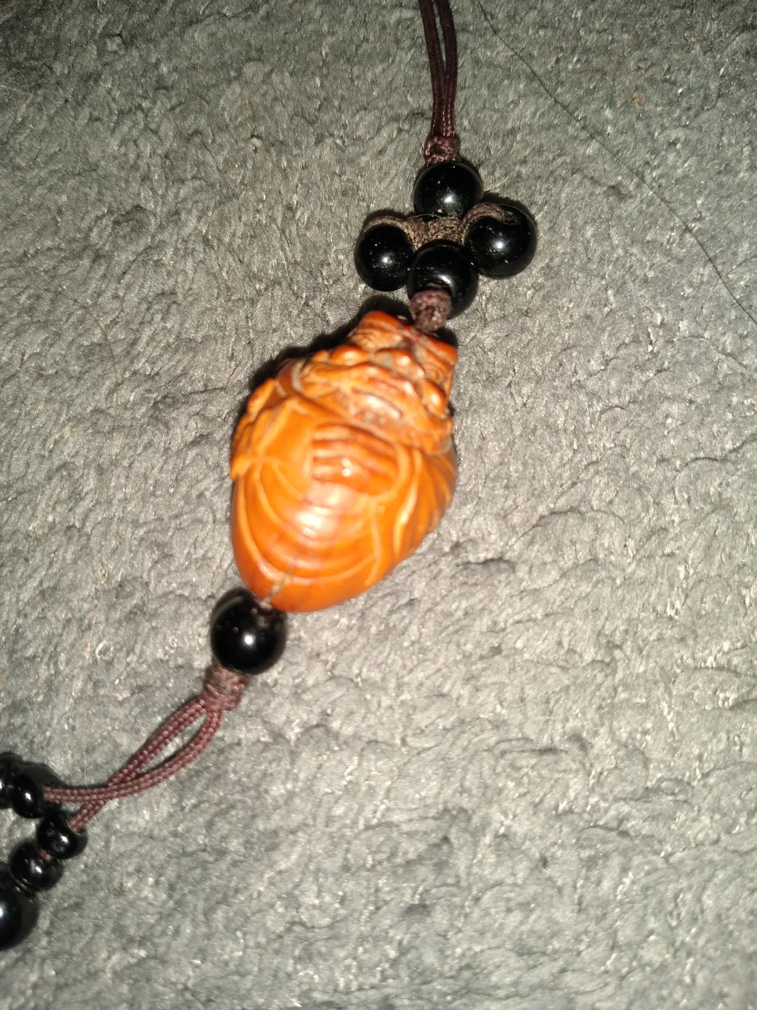 Chinese antique hand-carved Olive pit pendant