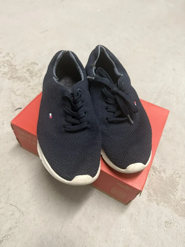 Tommy Hilfiger Navy Blue Sneakers #cleanout image indicator(2)