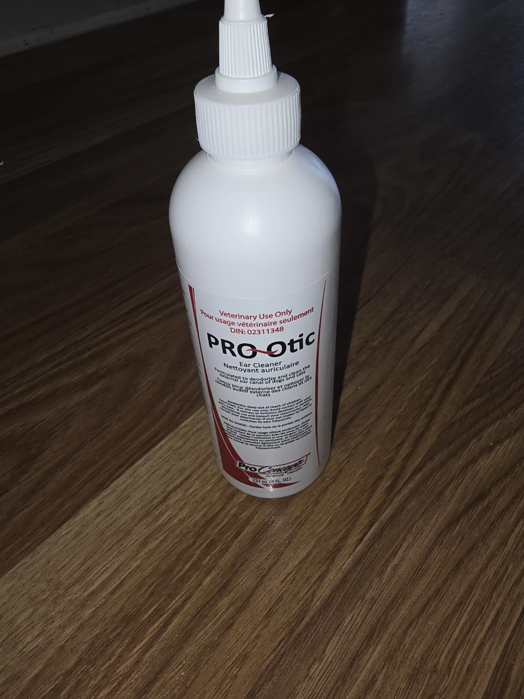 Pro-Otic Ear Cleaner & Pet Carrier Backpack - photo 5