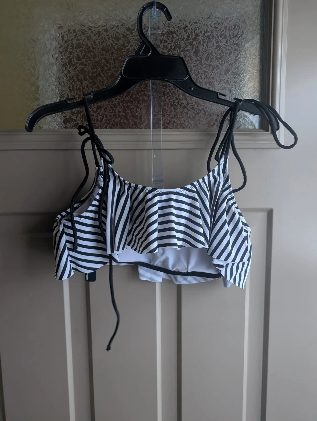BNWT Womens sz med bikini top - photo 2