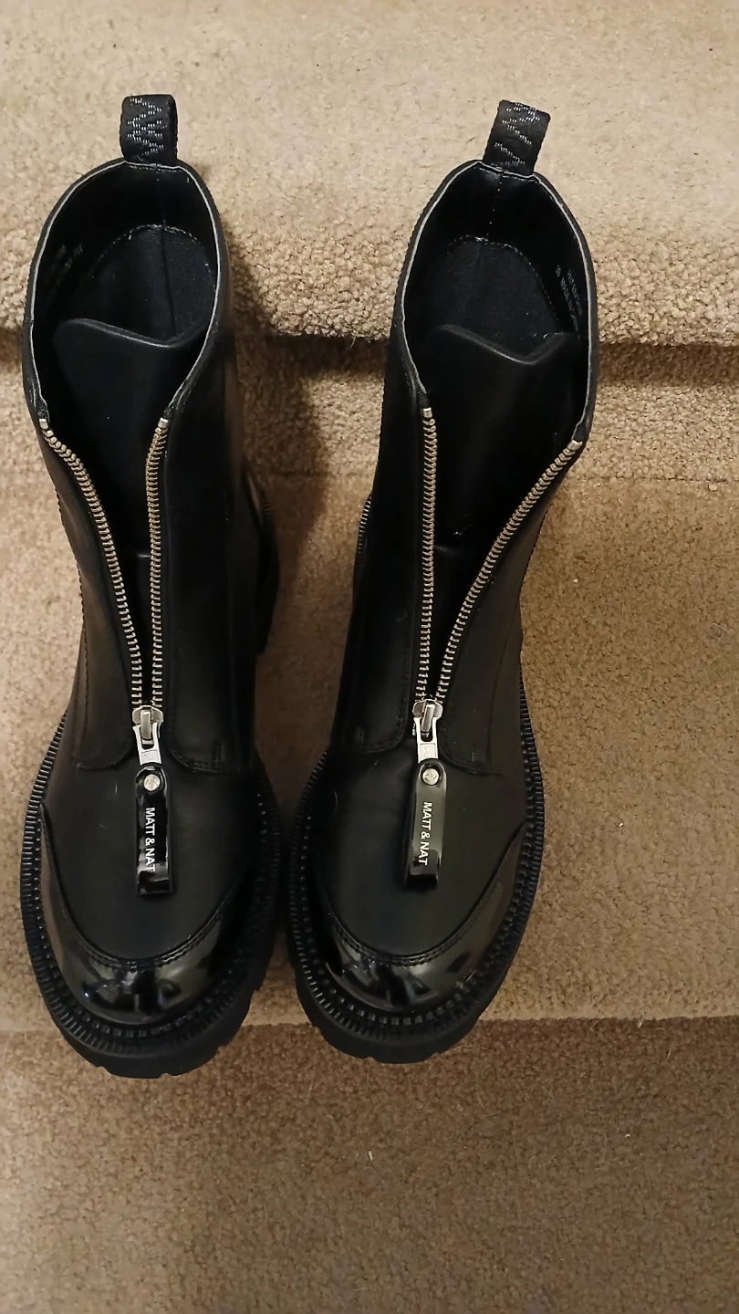 Matt & Nat Black Boots - Size 8 (never worn/New)