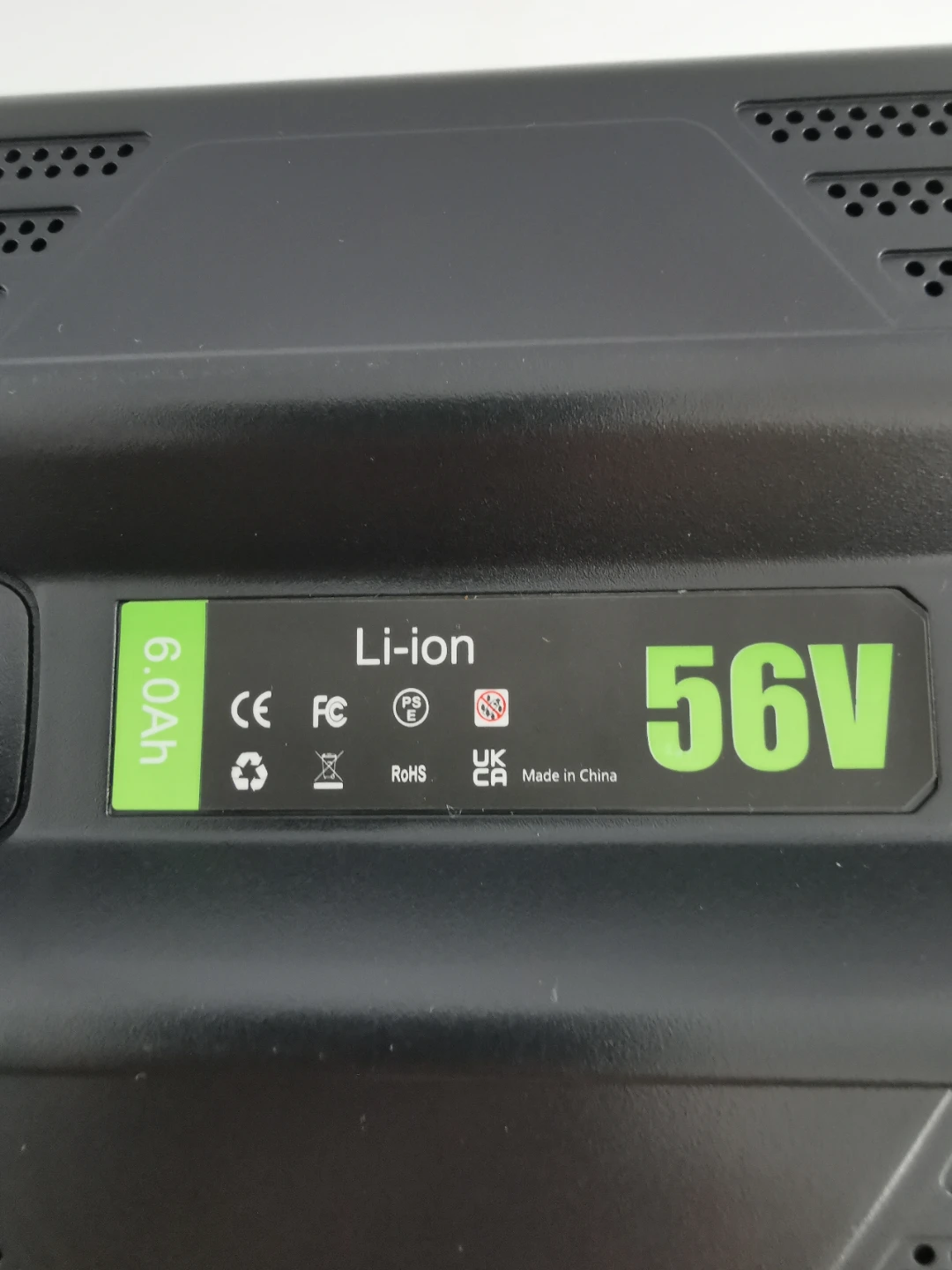 EGO 56V 6.0Ah Battery Pack Model 5060 - photo 4