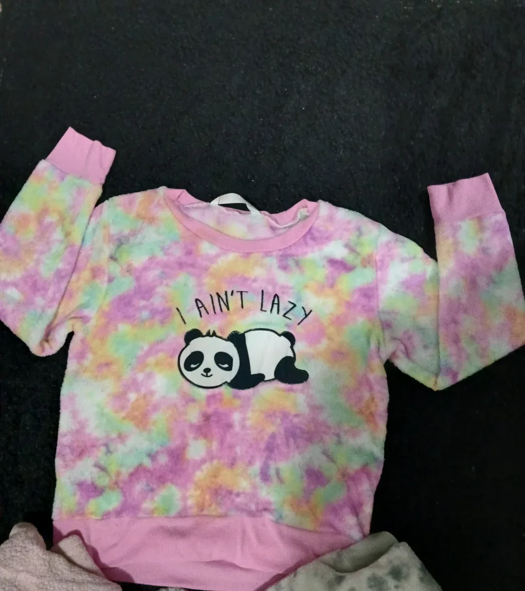 Kids' Hooded Sweater & Crewneck image indicator(2)