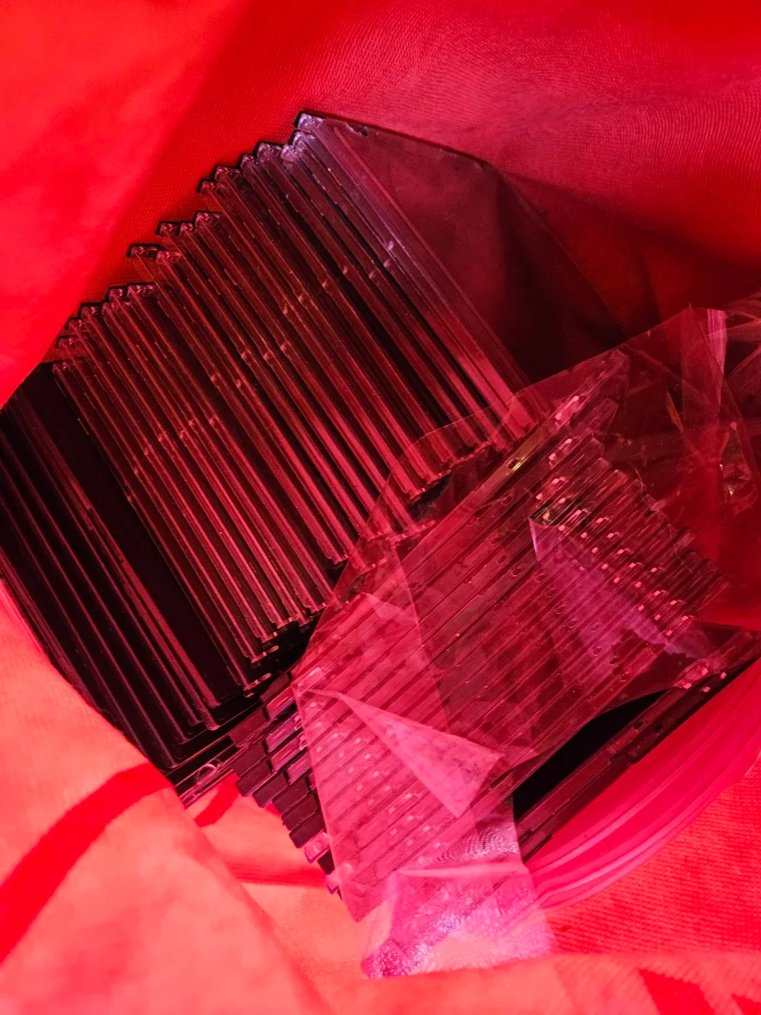 Aprox 100 new cd /DVD case's image indicator(2)