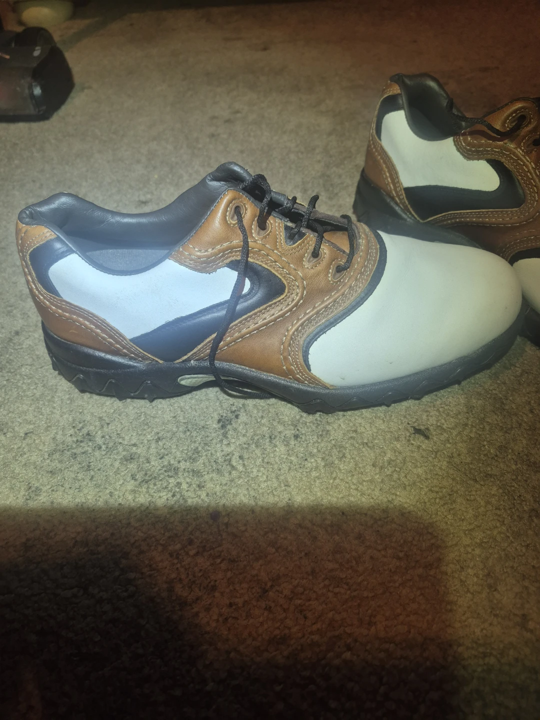 FootJoy Contour Golf Shoes - Size 9M - photo 2