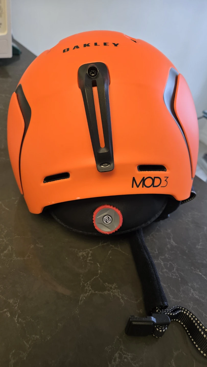 Oakley MOD3 Ski/snowboard youth Helmet